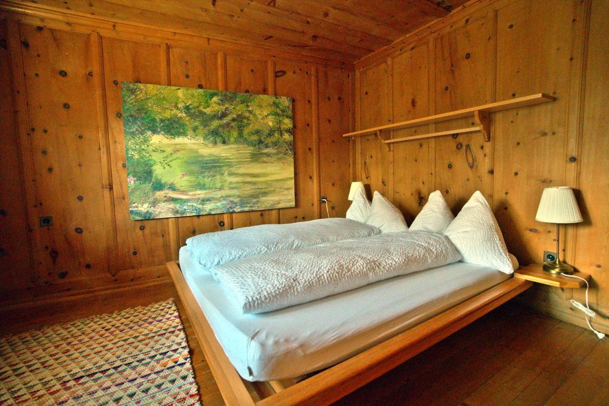 Chasa Sassalba Bed & Breakfast Lu Luaran gambar
